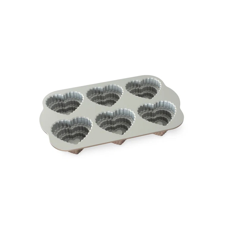 Nordic Ware Nordic Ware Non-Stick Novelty Tiered Hearts Cakelet Pan