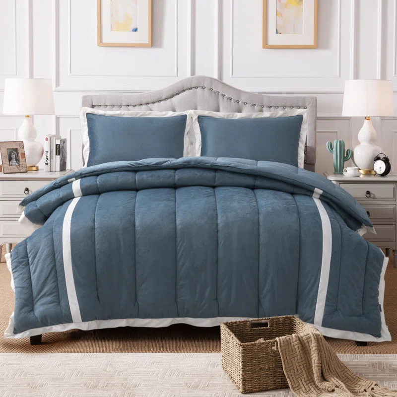 Kasentex Channel Comforter Set
