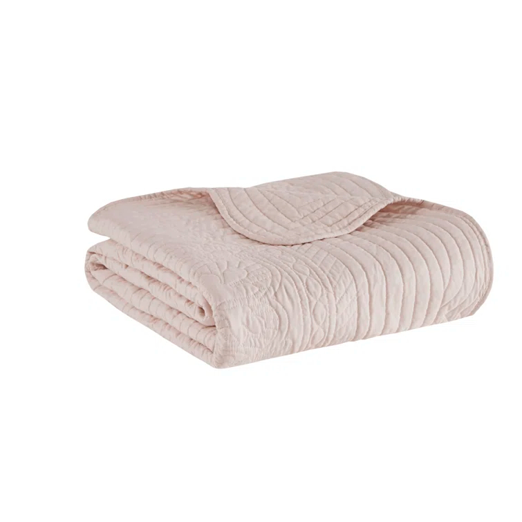 Madison Park Journey Oversized Quilted Throw with Scalloped Edges