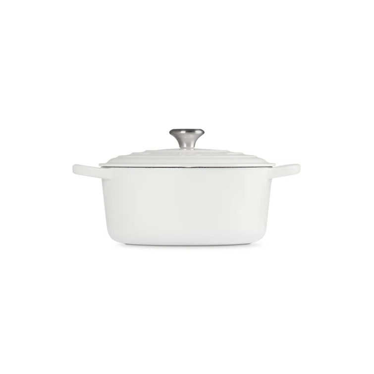 Le Creuset Signature Enameled Cast Iron Round Dutch Oven with Lid