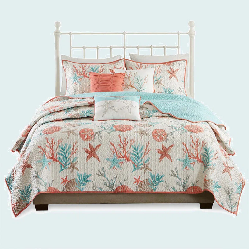 Pebble Beach Cotton Sateen 210 TC Reversible 6 Piece Quilt Set with Throw Pillows