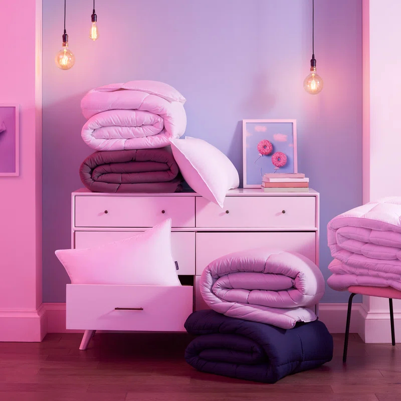 Keeco Twin All Season Polyester Down Alternative Comforter