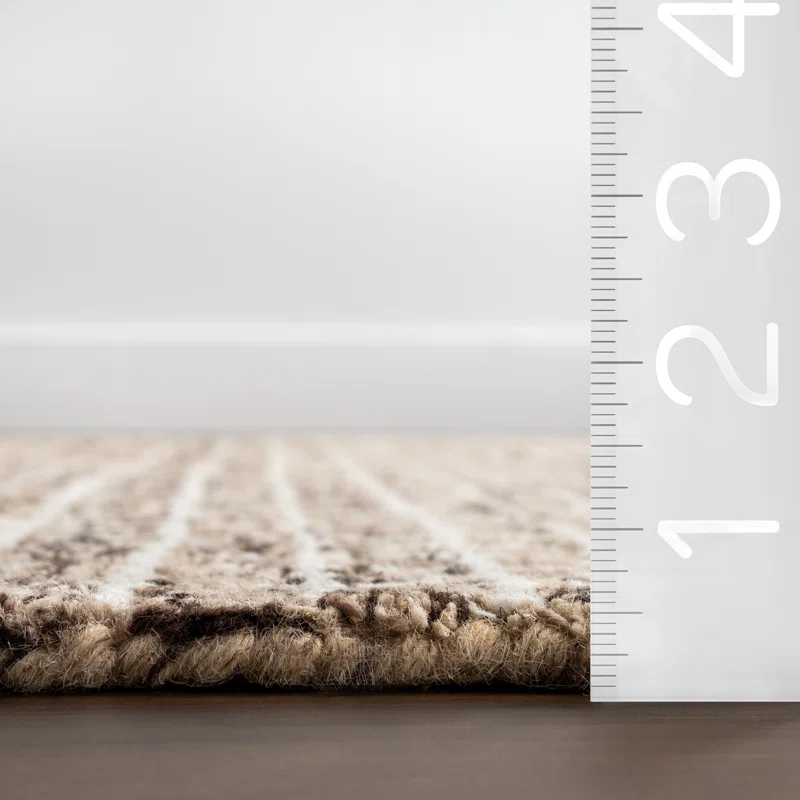 Gracie Oaks Melrose Checked Wool Area Rug
