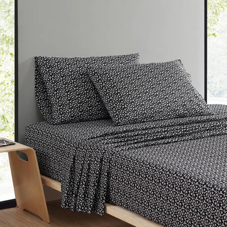 Marimekko Printed Cotton Percale Sheet Sets