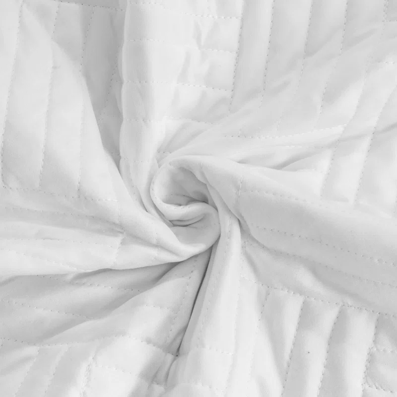 NTBAY 3 Pieces Quilt Set, Silk Satin Geometric Pattern Quilted Coverlet Set (1 Quilt, 2 Pillow Shams) - NTBAY