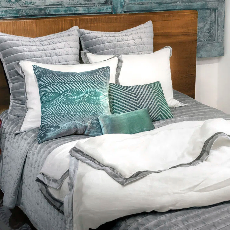 Kevin O'Brien Studio Channel Modern & Contemporary Velvet Quilt