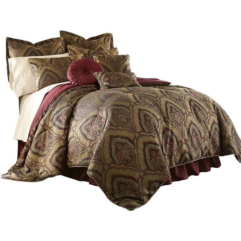Seville Machine Woven Comforter Set