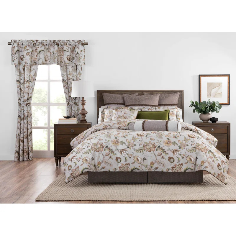 Rose Tree Esmeralda Floral Comforter Set