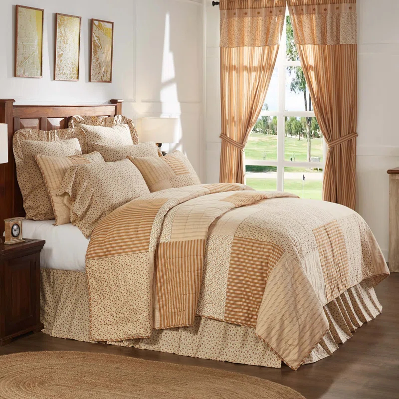 VHC Brands Farmhouse / Country Cotton Twill Patchwork Quilt