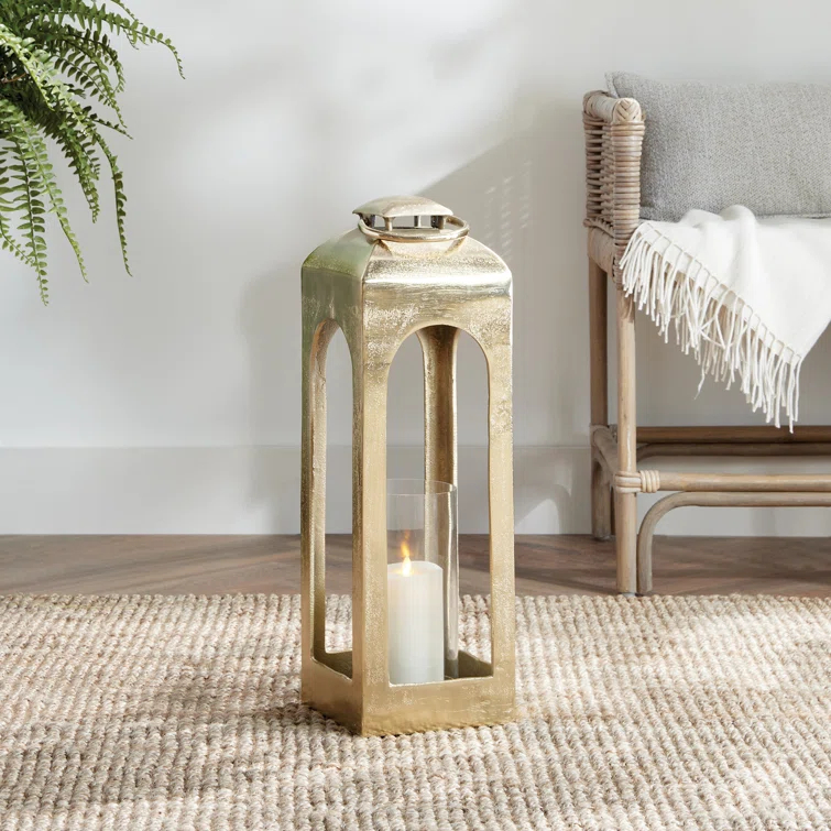 Everly Quinn Tabletop Lantern