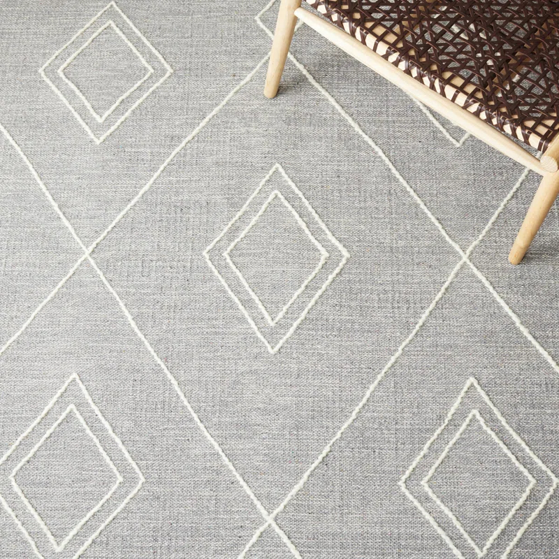 Steelside™ Holtby Southwestern Handmade Flatweave Gray/Ivory Area Rug