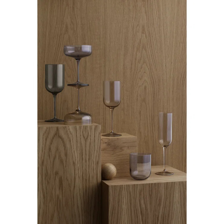 FUUM 9.5 oz. White Wine Glassware (Set of 4)