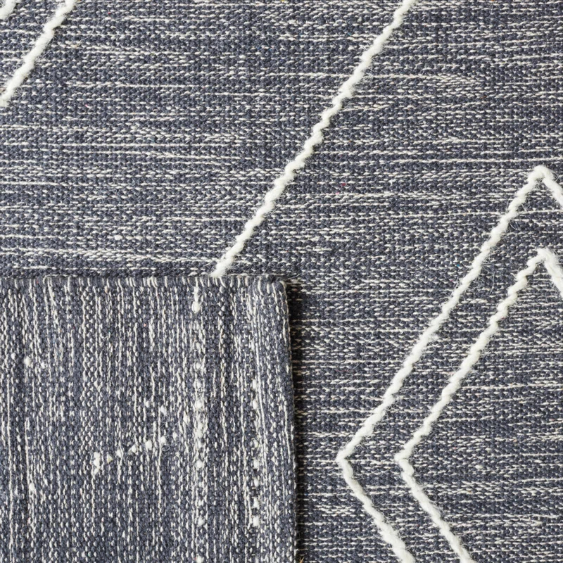 Steelside™ Holtby Southwestern Hand-Woven Flatweave Charcoal/Ivory Area Rug
