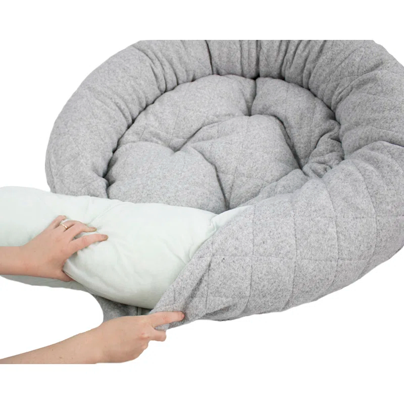 Tucker Murphy Pet™ Harty Donut Lounger Doughnut