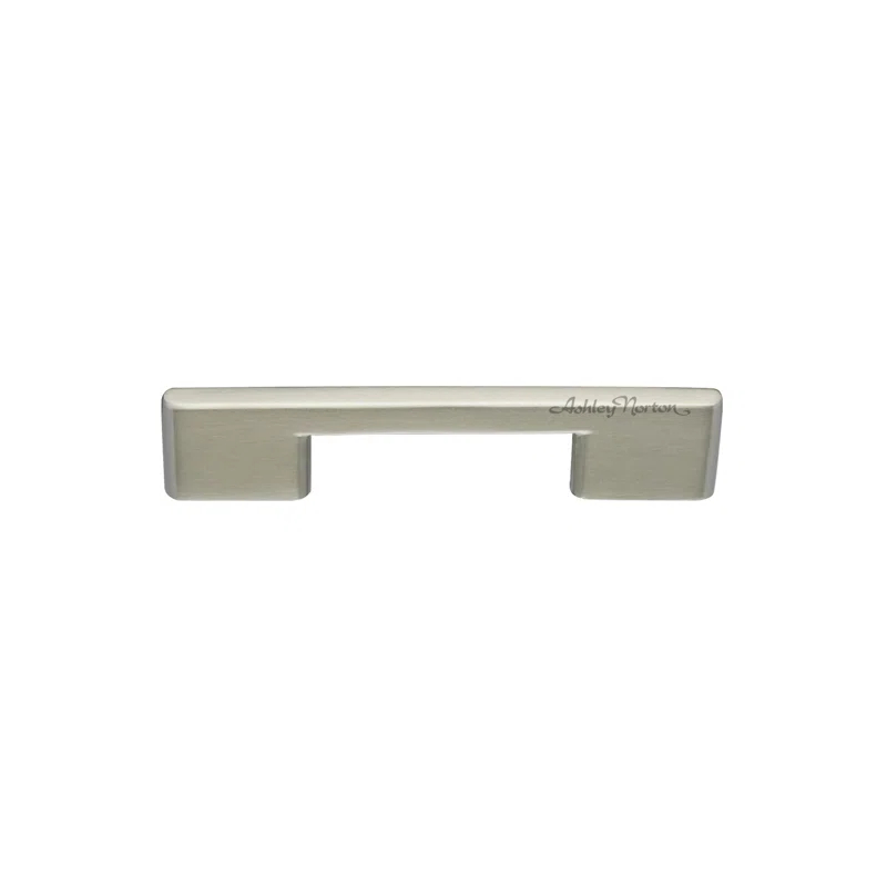 Ashley Norton Linear 3 3/4" Center to Center Bar Pull