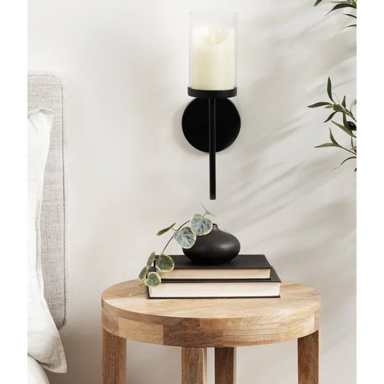 Kate and Laurel Blaise 14.0'' H Metal Wall Wall Sconce
