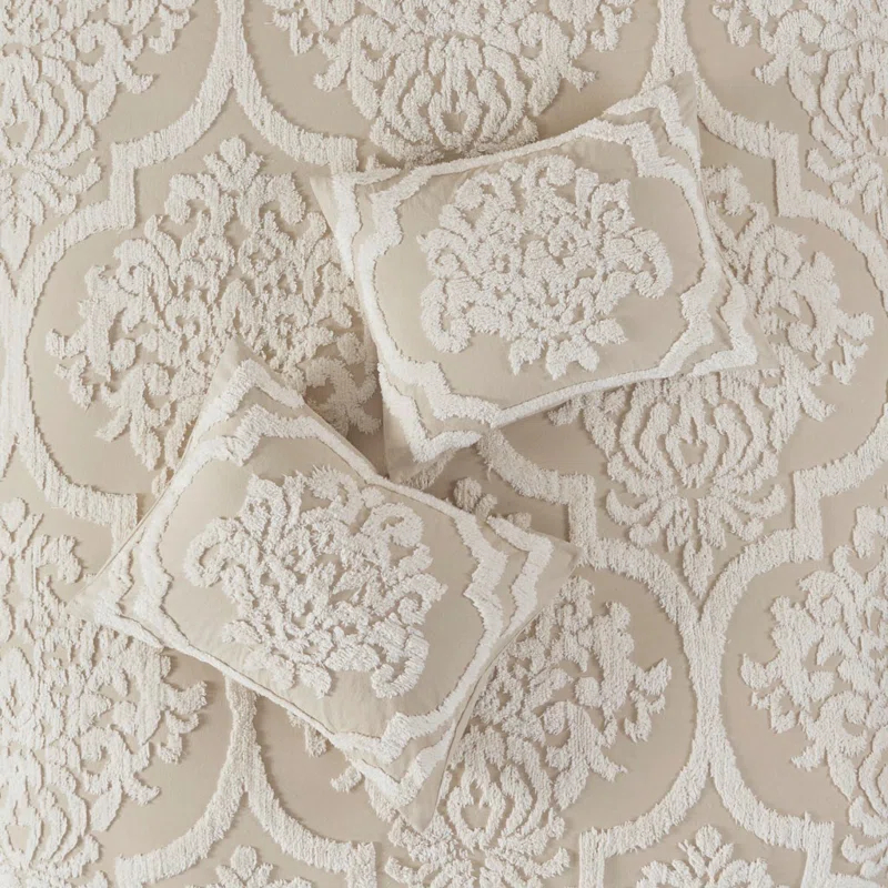 Gracie Mills Fitzpatrick 3 piece Tufted Cotton Chenille Damask Comforter Set
