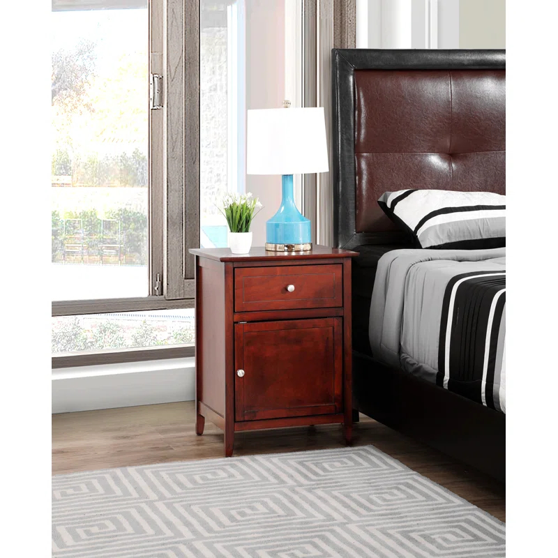 Sutherlans Cranbrook 19'' W Nightstand
