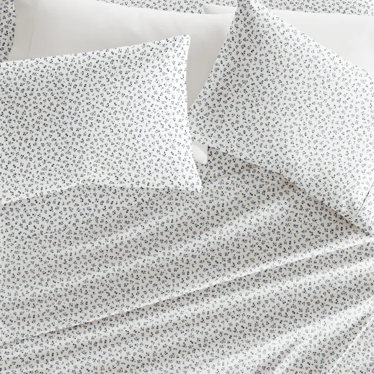 IEnjoy Home 4 Piece Sheet Set Patterned Microfiber Ultra Soft Bedding in Floral Dream