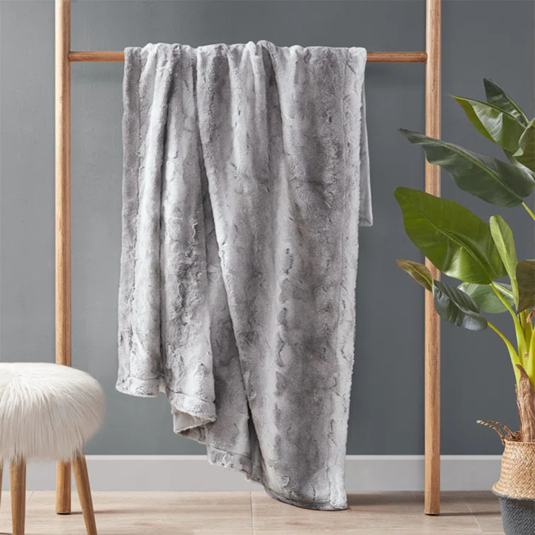Madison Park Zuri Oversized Faux Fur Throw