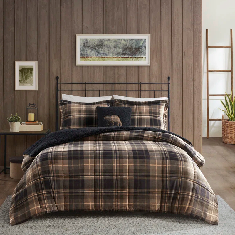 Woolrich Woolrich Alton Plush to Sherpa Down Alternative Comforter Set