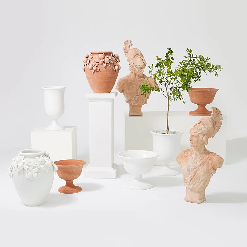 Global Views Villa Limone Urn-Matte White