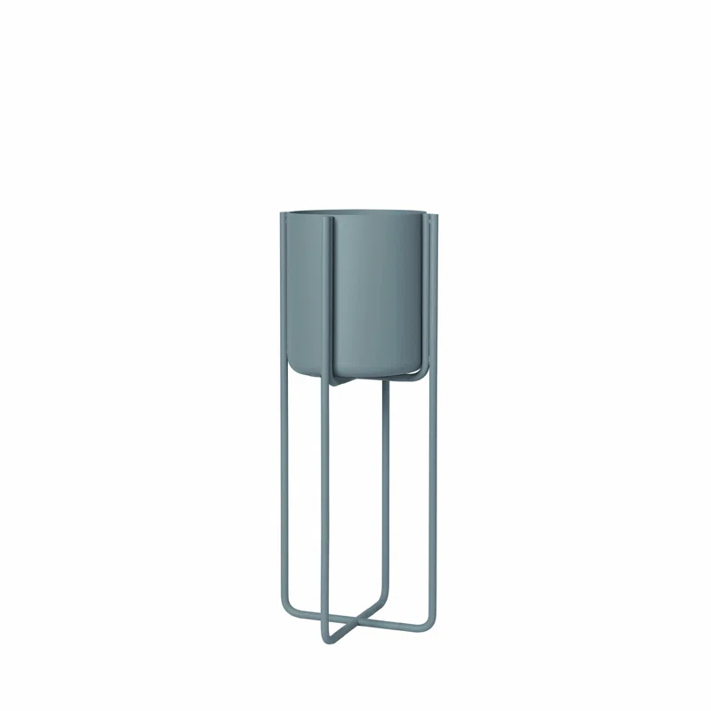 Kena Metal Planter