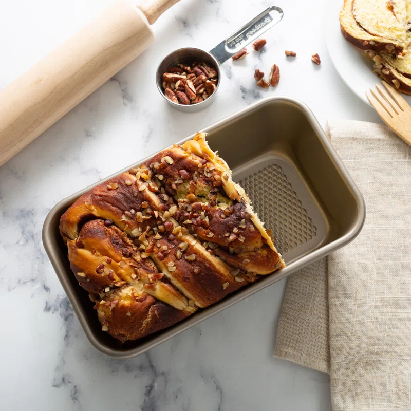 Kitchen Details Kitchen Details 5.63'' x 9.57'' Non-Stick Steel Loaf Pan