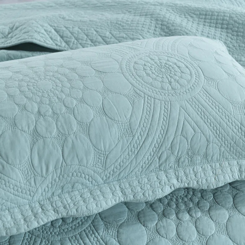Tfshasta Cotton Twill Patchwork Quilt Set