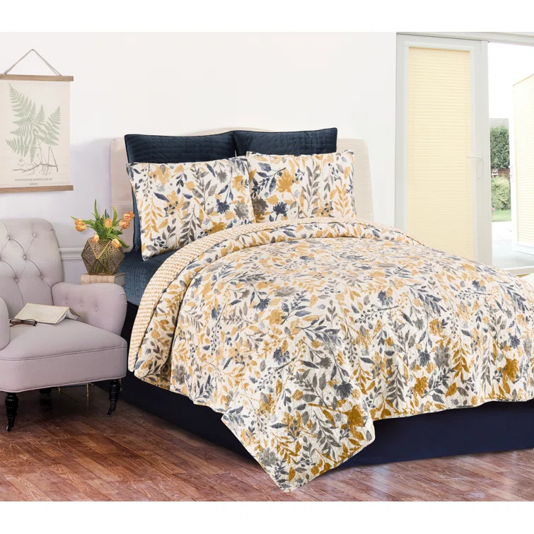 C&F Home Natural Home Blue/Yellow/Gray/White Cotton Reversible Quilt Set