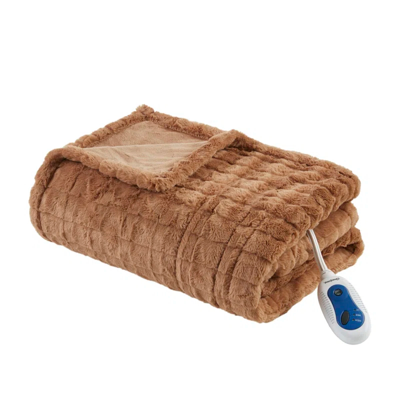 Beautyrest Beautyrest Zuri Oversized Heated Faux Fur Throw