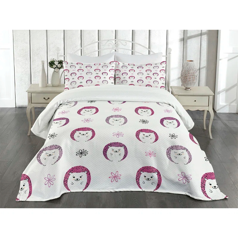 Ambesonne Ambesonne Hedgehog Bedspread Set  Colorful Spiky Animal  Pink Lilac Black