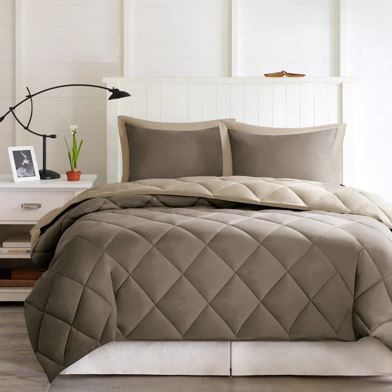 3M Scotchgard Reversible Down Alt Comforter Set