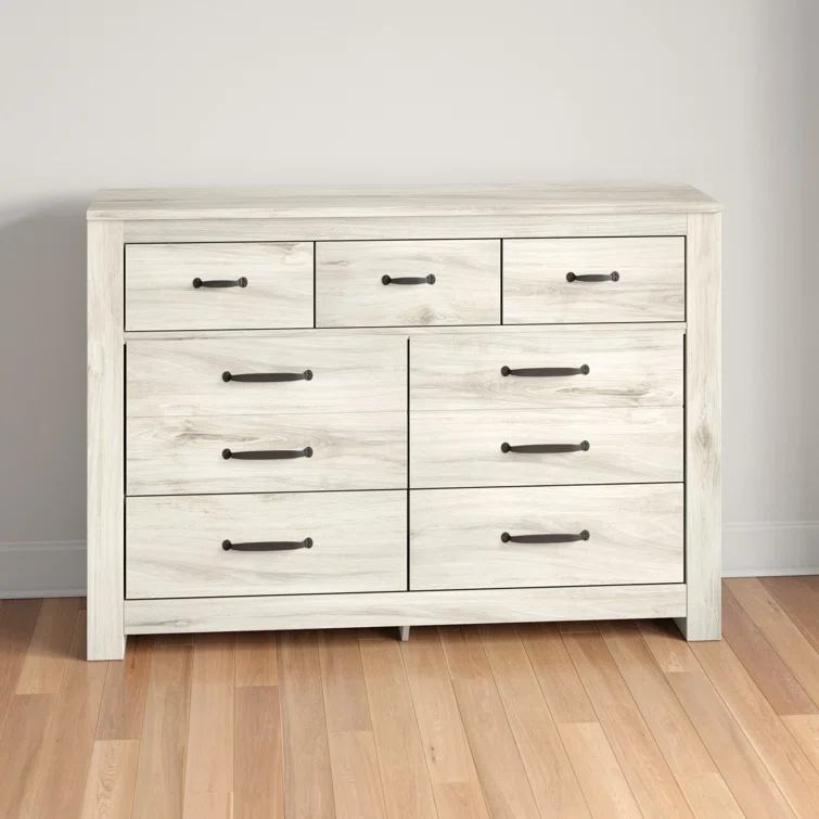 Loon Peak® Kahne 61.5'' W 7 - Drawer Dresser