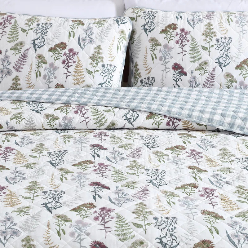 Eddie Bauer Eddie Bauer Flower Field Cotton Reversible Green Quilt Set