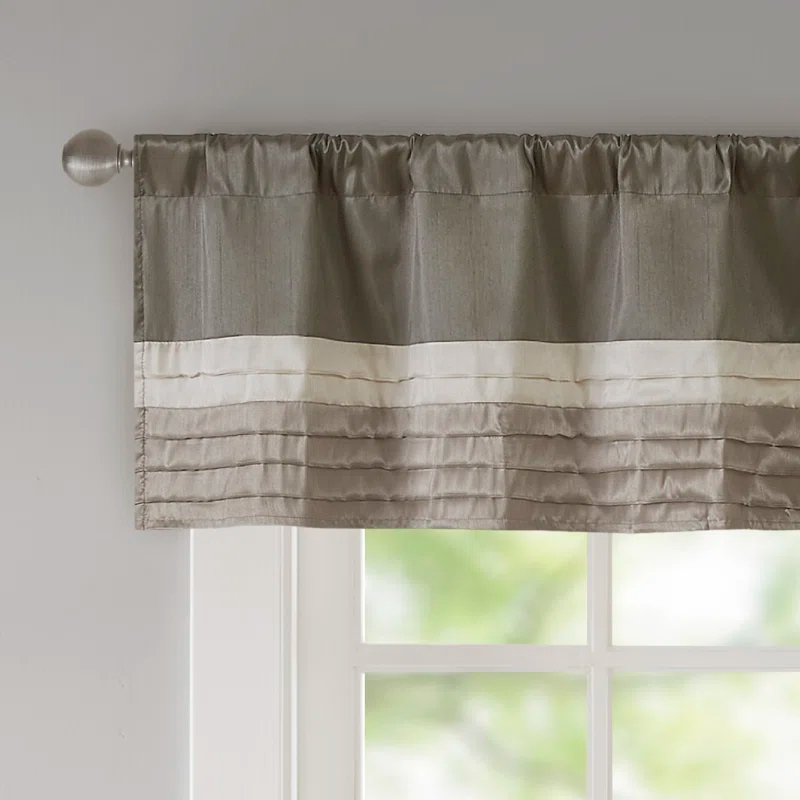 Madison Park Amherst Polyoni Pintuck Single Window Valance