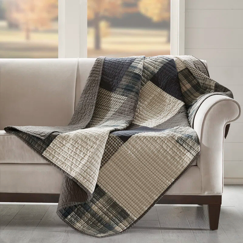 Woolrich Winter Hills Quilted Throw