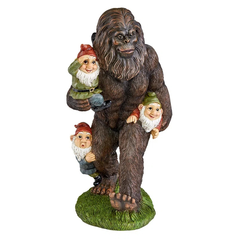 Design Toscano Schlepping the Garden Gnomes Bigfoot Statue
