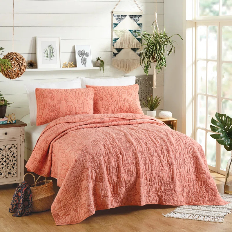 Jungalow Hamsa Solid Embroidered 3-Piece Quilt Set