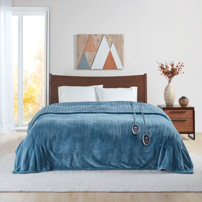 Beautyrest Beautyrest Heated Oversized Microlight to Berber Blanket