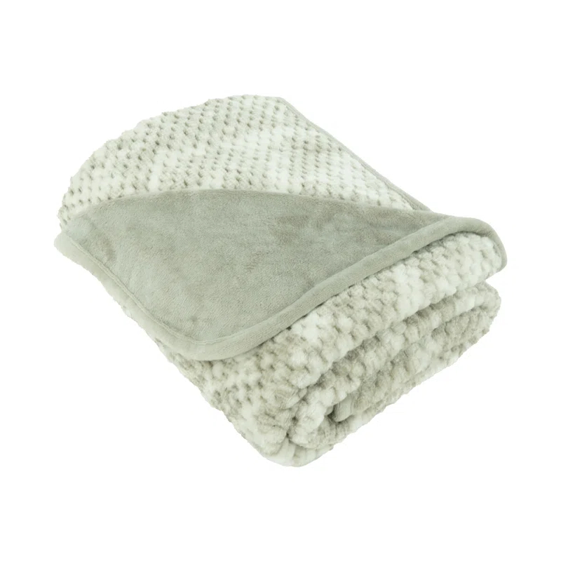 Cozy Waterproof Pet Throw