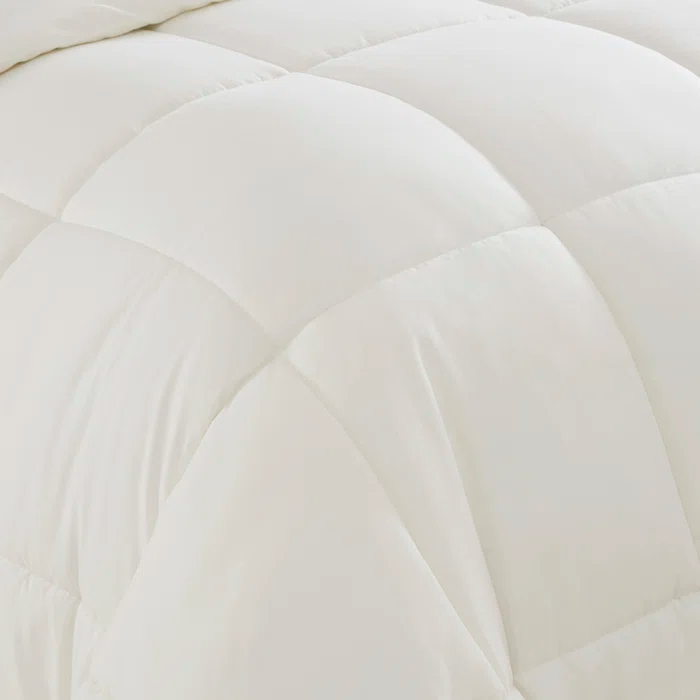 Sweet Home Collection All Season Bed-in-A-Bag 5pc/7pc Solid Color Comforter & Sheet Set Ultra Soft Bedding by Sweet Home Collection