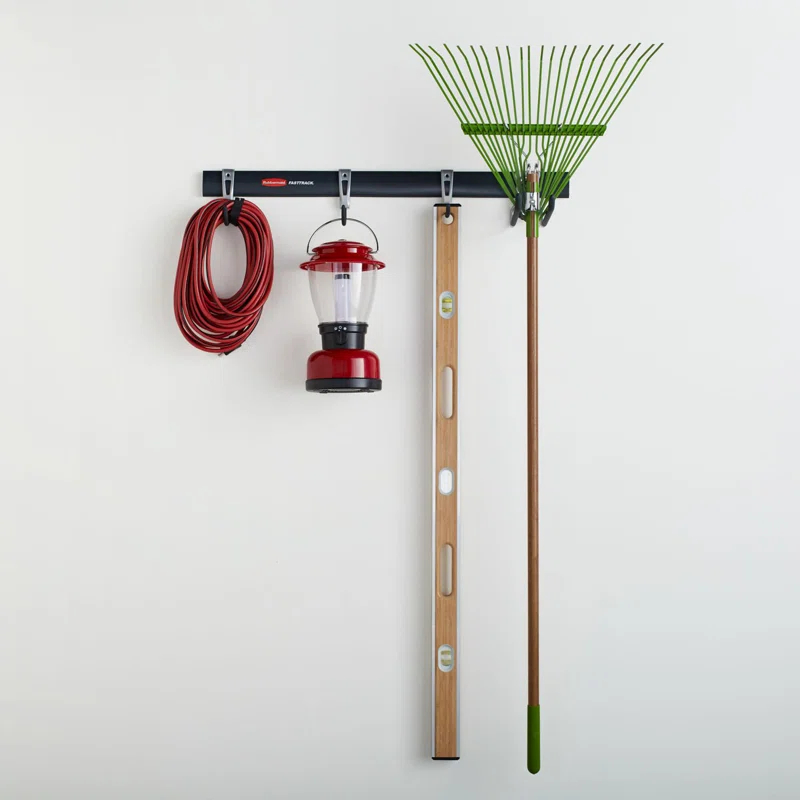 Rubbermaid Rubbermaid Garage FastTrack 5-Piece Starter Kit, Black/Grey