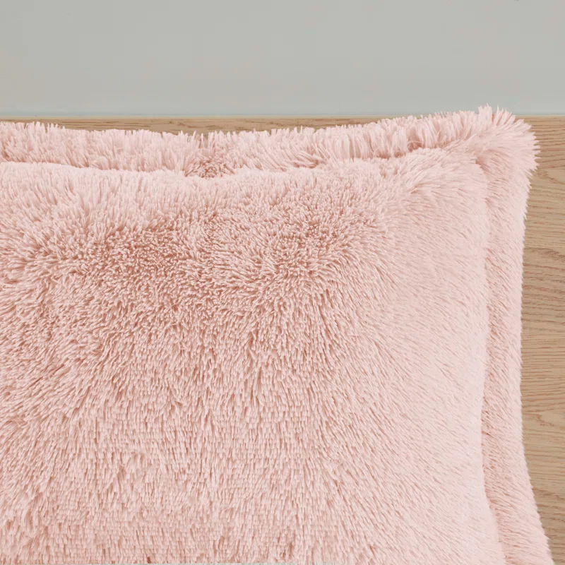 Intelligent Design Malea Shaggy Faux Fur Comforter Mini Set
