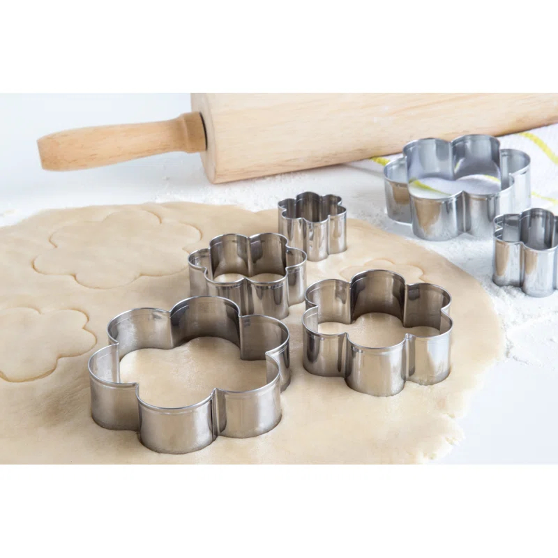 Fox Run Brands Fox Run Brands 6 Piece Flower Cookie Cutter Set