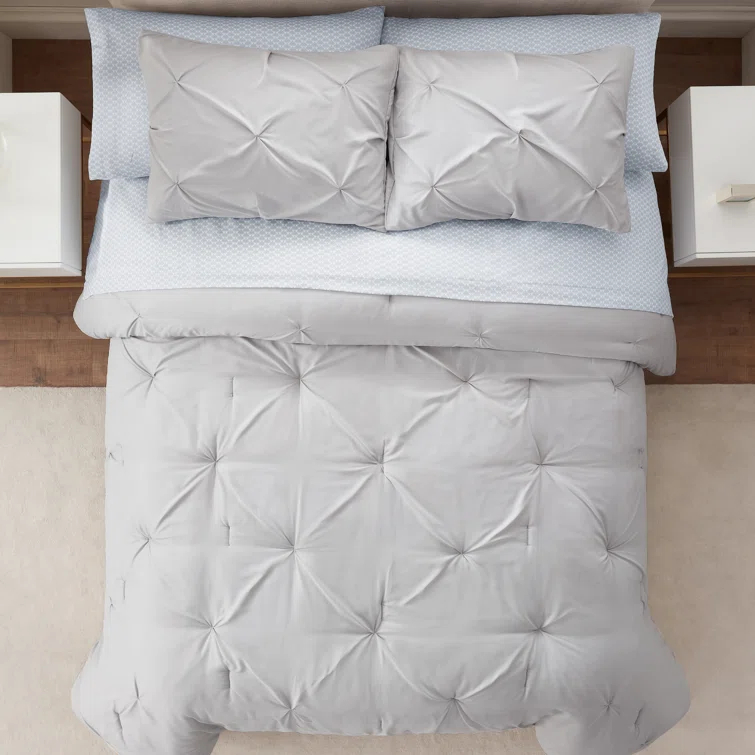 Serta Serta Simply Clean Microfiber Pleated 7 Piece Comforter Set