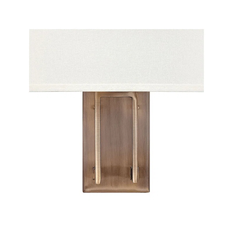 Hinkley Hampton 2-Light 60W Wall Sconce