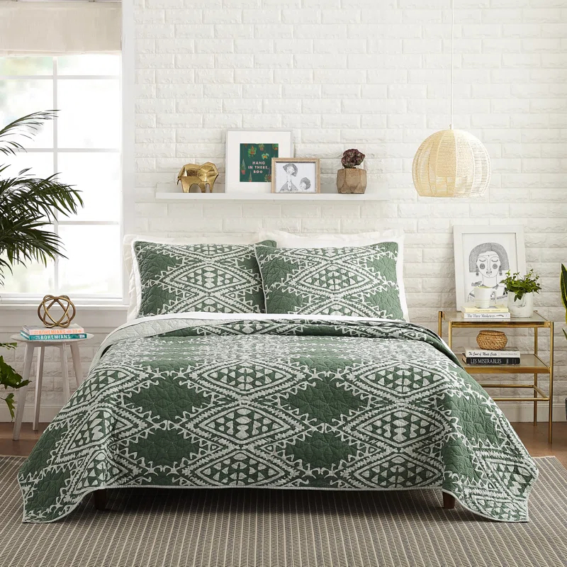 Aisha 3-Piece Quilt set by Justina Blakeney