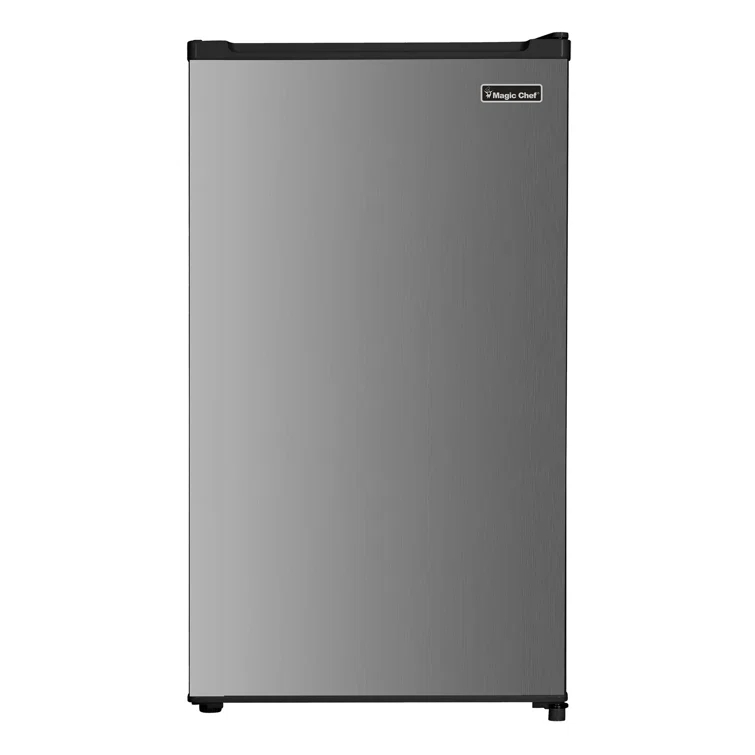 Magic Chef Magic Chef 3.2 Cubic Feet Portable Mini Fridge