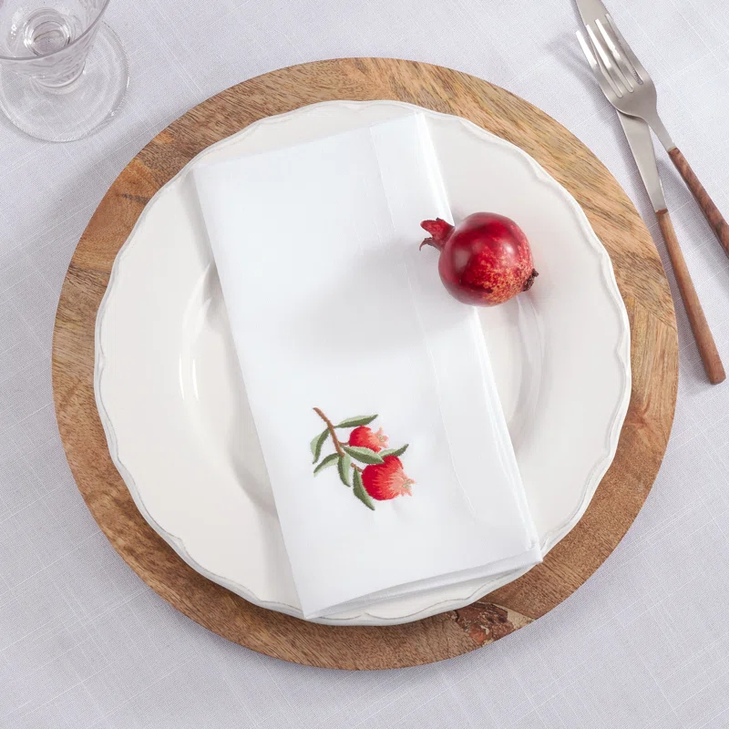 Saro Worsham Collection Polyester Embroidered Square Napkin (Set of 4)